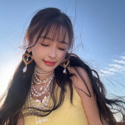 后备箱里的女孩
